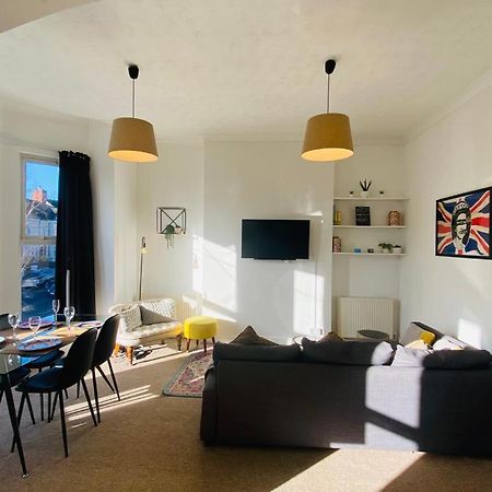 Unique Sea View Apartment Hastings Exteriér fotografie